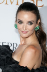 Charlotte Le Bon O2bdjR9O_t