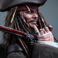 Jack Sparrow 1/6 - Pirates of the Caribbean : Dead Men Tell No Tales (Hot Toys) TFO5BFwB_t
