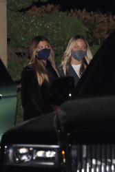 Sofia Richie - grabs dinner at Nobu in Malibu, California | 02/12/2021