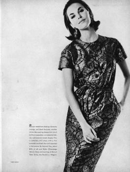 US Vogue October 15, 1961 : Dorothy McGowan by Irving Penn | the ...