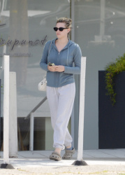 Lili Reinhart - Spotted leaving a spa in Los Angeles April 23, 2024