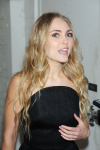 AnnaSophia Robb JjfWKGdw_t