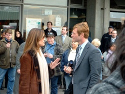 Aaron Eckhart - On the set of 'Traveling' in Seattle - March 11, 2008