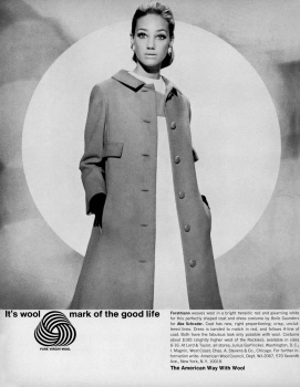 US Vogue September 1, 1967 : Jean Shrimpton by David Bailey | the ...
