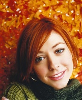 Alyson Hannigan 4quqN4LP_t