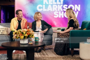 2023/11/01 - The Kelly Clarkson Show NCJANiMR_t