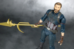Avengers - Infinity Wars (S.H. Figuarts / Bandai) - Page 12 90cN8H7G_t