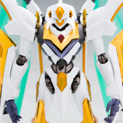 Gundam : Code Geass - Metal Robot Side KMF "The Robot Spirits" (Bandai) - Page 3 ESVFhnFR_t