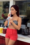 Ariana Grande FPJPXUqE_t