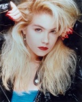 Christina Applegate MvDFNb7S_t