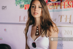 Celine Farach C4vri3P5_t