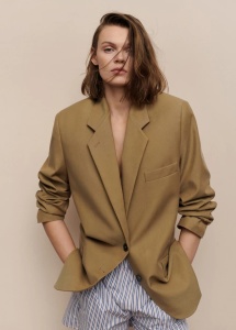 Casual Looks: ZARA Spring Summer 2021 Collection