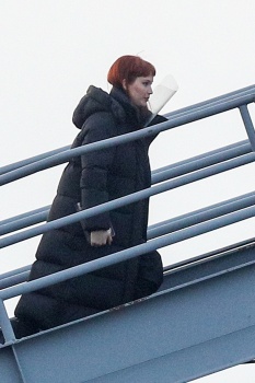 Jennifer Lawrence - Heading to set on the USS Massachusetts, a Naval Battleship, for the filming of 'Don't Look Up' in Fal River, December 12, 2020