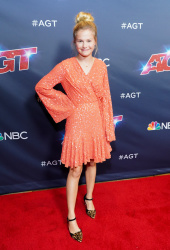 Darci Lynne Farmer - "America's Got Talent" Season 14 Live Show Red Carpet at Dolby Theatre in Hollywood | Sep 03, 2019