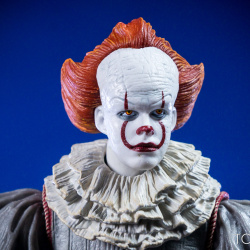 Ca : Pennywise - Year 1990 & 2017 (Neca) M0wkG85f_t