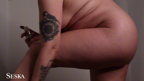 Seska.25.03.12.Oiling.Up.My.Naked.Body.XXX.1080p.MP4-LEWD