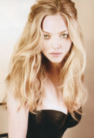 Amanda Seyfried XCiqxG5h_t