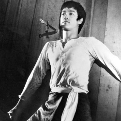 Большой босс / The Big Boss (Брюс Ли / Bruce Lee, 1971)  DUwOylD6_t