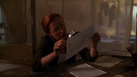 Gillian Anderson - The X-Files S07E01: The Sixth Extinction (1) 1999, 48x
