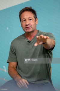 2022/06/13 - David Duchovny joins the 3rd Hour of TODAY JETexRvX_t