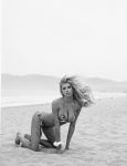 Charlotte McKinney X0gDBsjw_t