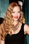 Amanda Seyfried - Page 4 EiuQwxRX_t