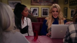 Busy Philipps - GIRLS5EVA S01E06: Cease and Desist 2021, 24x