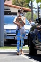 Alessandra Ambrosio - seen picking up some green juices after her workout in Malibu, California | 07/17/2020