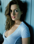 Anne Hathaway KVLcrv5n_t