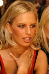 Karolina Kurkova XoxZ8s1g_t