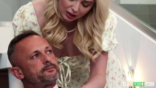 MyBabysittersClub.25.04.12.Lexi.Lore.XXX.1080p.MP4-WRB