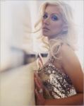 Christina Aguilera H3PrWdSX_t