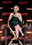 Kiernan Shipka – Netflix & Chills panel at New York Comic Con FimwasPS_t