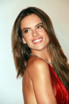 Alessandra Ambrosio - Page 7 QvAGr6lF_t