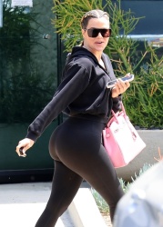 Khloe Kardashian - Departing from a business meeting in Calabasas 04/19/2024