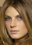 Angela Lindvall VSFS HMj7Ijnb_t