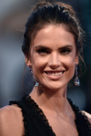 Alessandra Ambrosio - Page 8 DdZ8D2l7_t