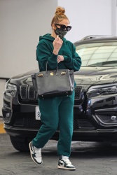 Jennifer Lopez - is seen out at a dermatologist appointment in Beverly Hills, California | 12/19/2020