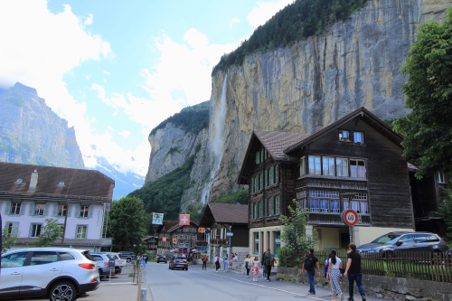 De ruta en ruta por Suiza, 2023 - Blogs de Suiza - 4 DE JULIO. RUTA A MURREN, GIMMELWALD, LAUTTERBRUNNEN. VISITA THUN. (25)