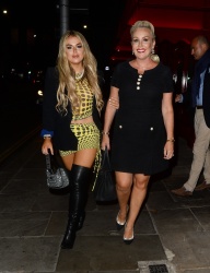 Tallia Storm out in Chelsea with Mother Tassa Hartman 09/04/2021