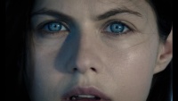 Alexandra Daddario - Mayfair Witches S01E01: The Witching Hour 2023, 60x
