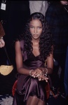 Naomi Campbell Dgwq2av1_t