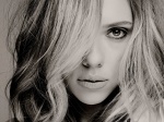 Scarlett Johansson OeseN26J_t