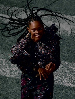 Vogue Brazil June/July 2022 : Iza by Lufré | the Fashion Spot