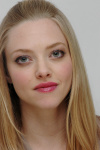 Amanda Seyfried - Page 3 MVIHMBsa_t