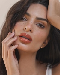 Emily Ratajkowski - Hourglass Cosmetics 2024