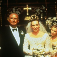 Свадьба Мюриэл / Muriel's Wedding (1994) VLrUQfXo_t