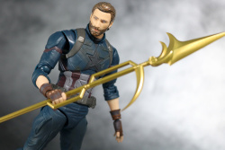Avengers - Infinity Wars (S.H. Figuarts / Bandai) - Page 12 AOdTQhQA_t