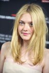 Dakota Fanning GG7thSVT_t