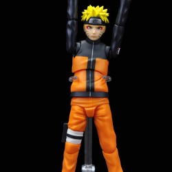 Naruto / S.H.Figuarts Bandai (Récapitulatif des sorties) - Page 4 UXZCceUy_t